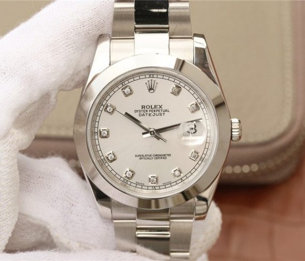 How to buy a DateJust clone watches online in India?