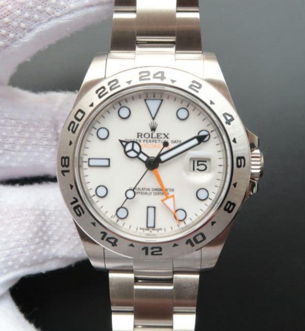 How to buy a Explorer clone watches online in FYROM?