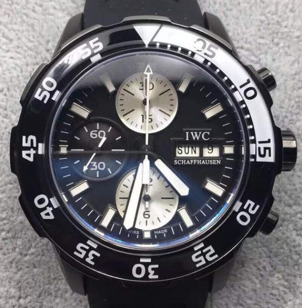 How to buy a Aquatimer clone watches for men in Tunisia?