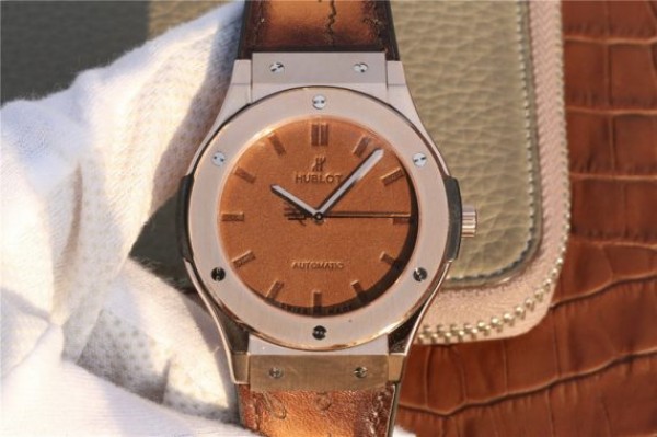 Hublot Classic Fusion 45mm RG Berluti Scritto Brown Leather Dial Gummy Strap A2892