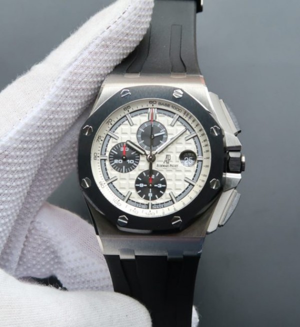 Audemars Piguet JF Royal Oak Offshore 44mm White/Black Dial Rubber Strap A3126