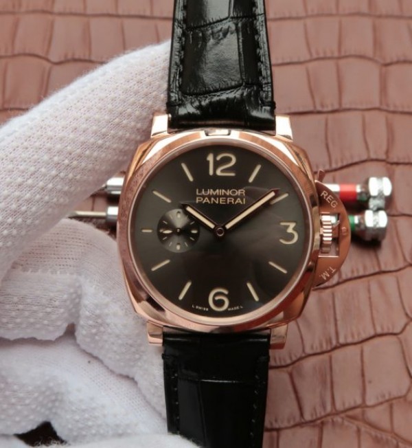 How to buy a Luminor Due clone watches for sale in Iceland?