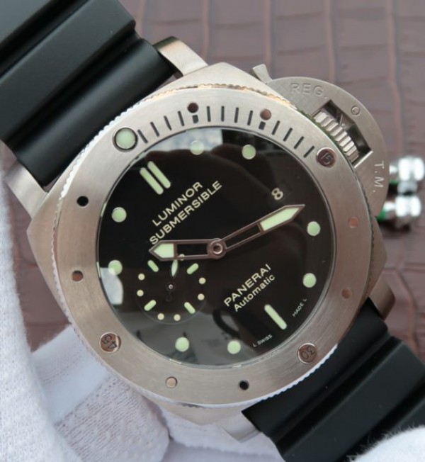 How to buy a Panerai clone watches for sale in Estonia?