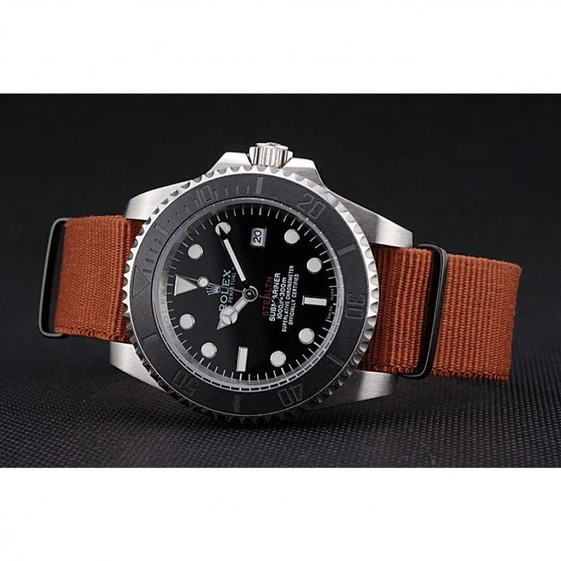 Rolex Submariner 41mm Black Dial 621387 - gallery