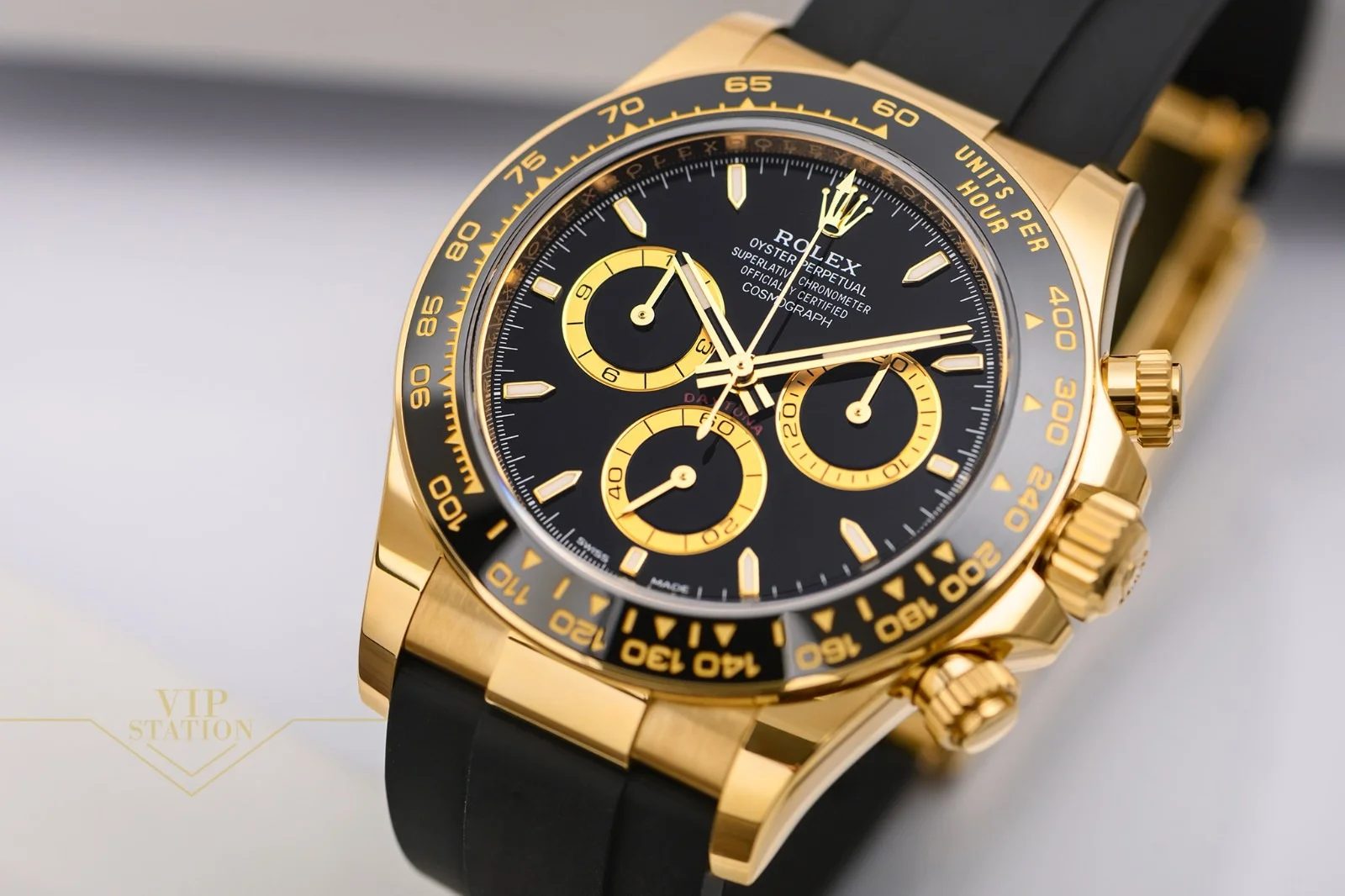 Superclone Rolex Daytona 40 mm Black Dial 126518LN - gallery