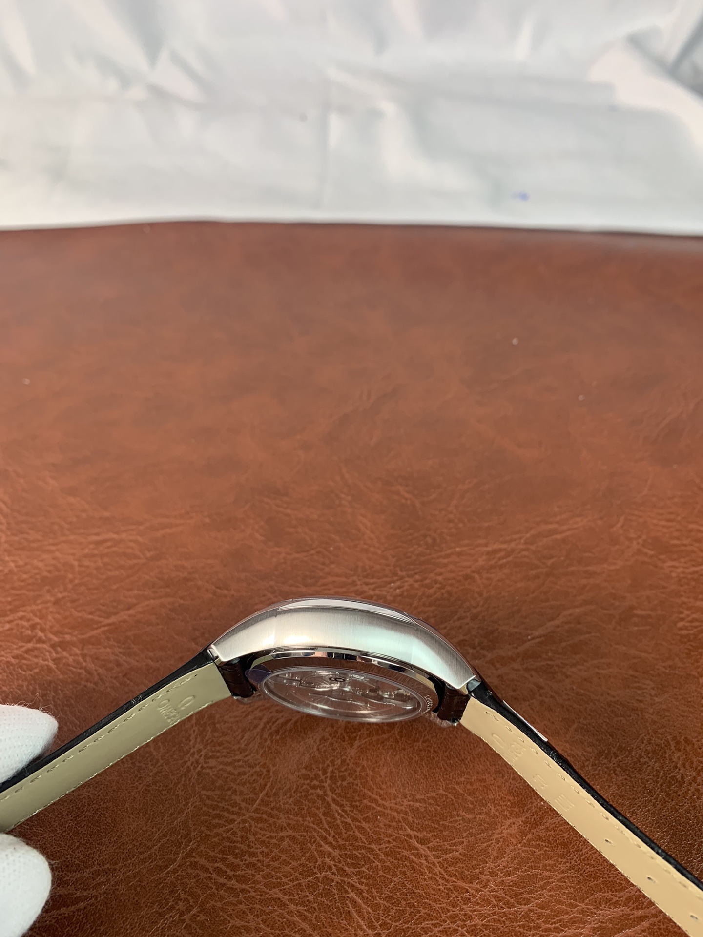 Omega De Ville Hour Vision Co-axial Master Chronometer 41mm 433.13.41.21.03.001 - view 6