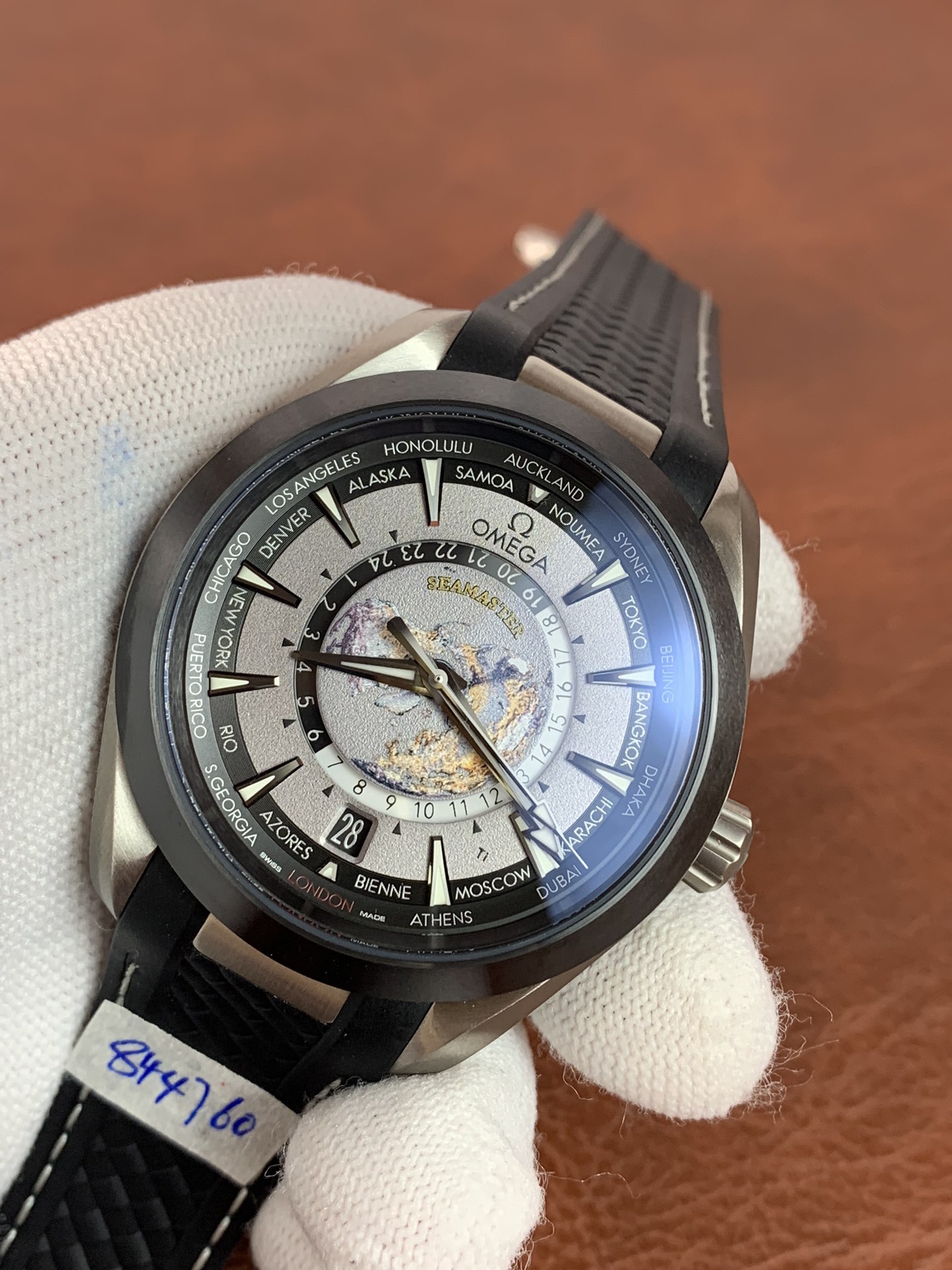 Omega Seamaster Aqua Terra Co-axial Master Chronometer GMT Worldtimer 43mm 220.92.43.22.99.001 - view 6