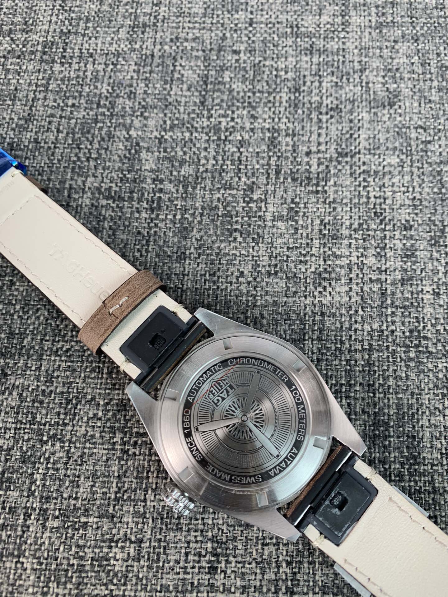 TAG HEUER WBE5114.FC8266 Autavia Calibre 5 42mm - view 4