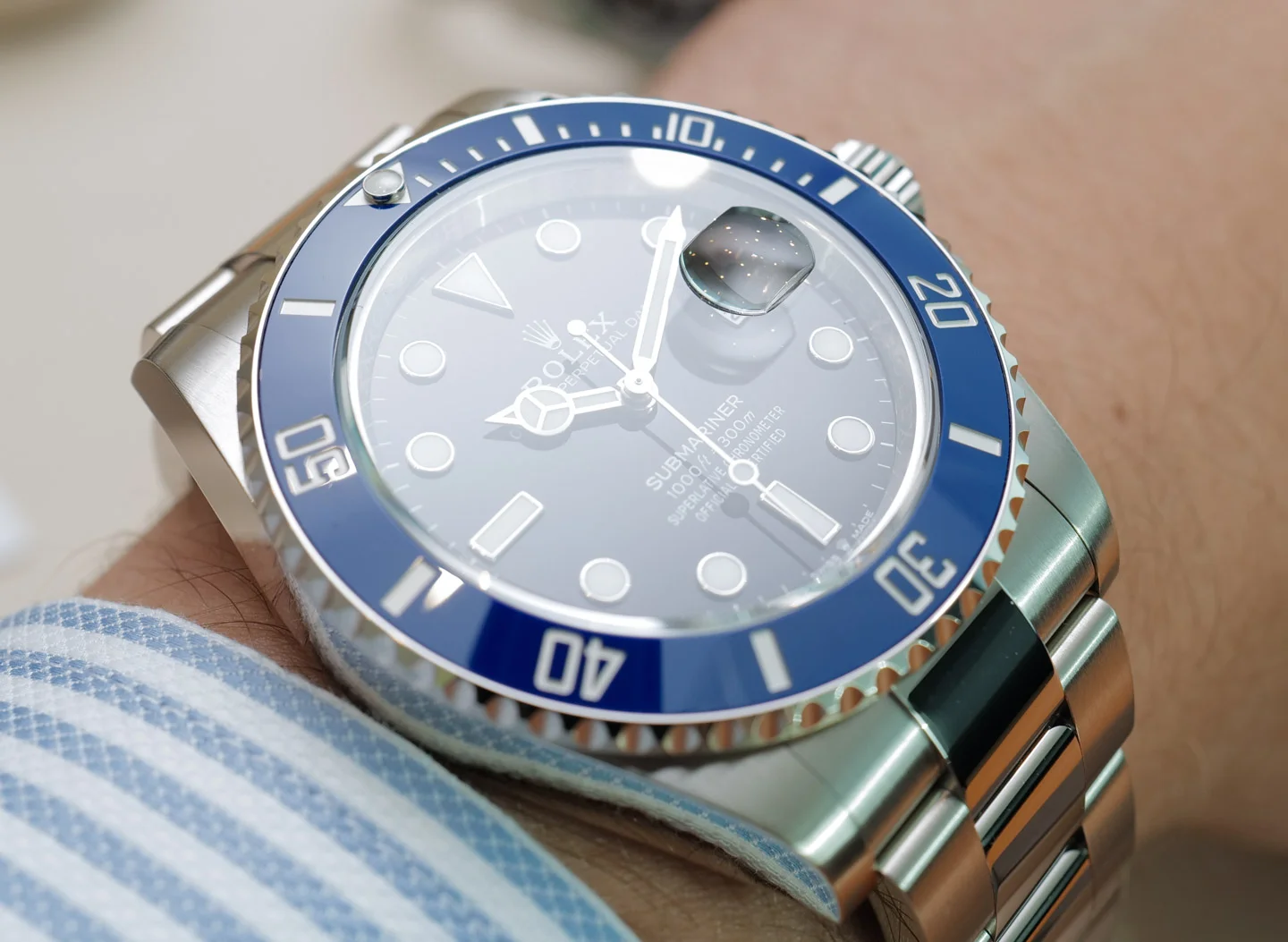 Rolex Submariner 41mm Black Dial 126619LB - gallery
