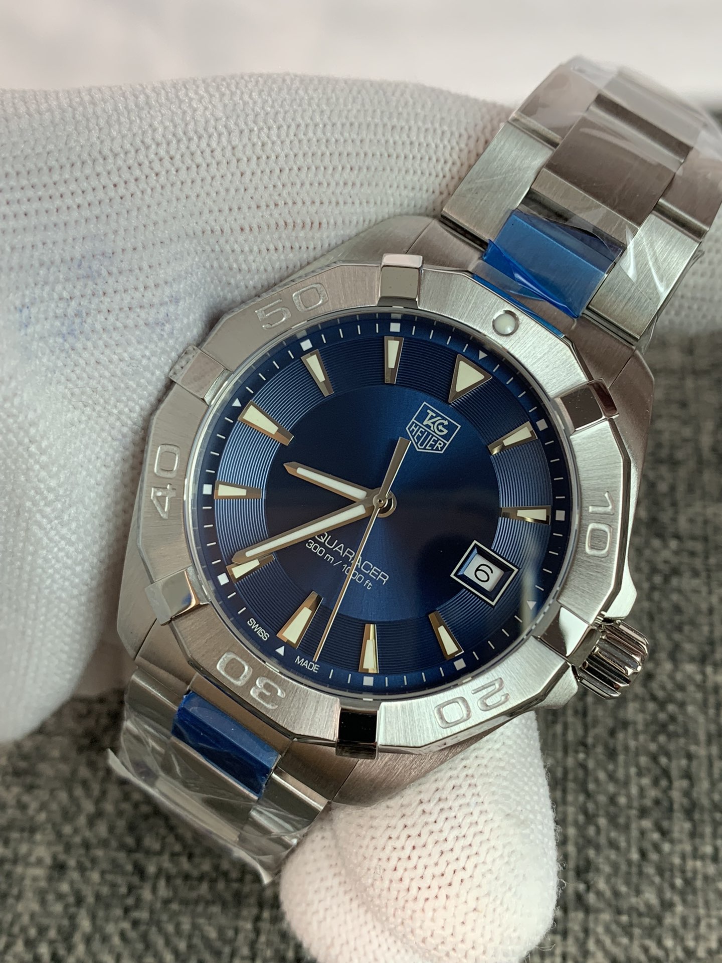 Tag Heuer Aquaracer 300M WAY1112.BA0928 - view 7